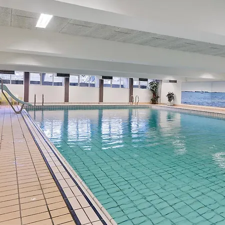 By The Sea - Linen And Towels Included *