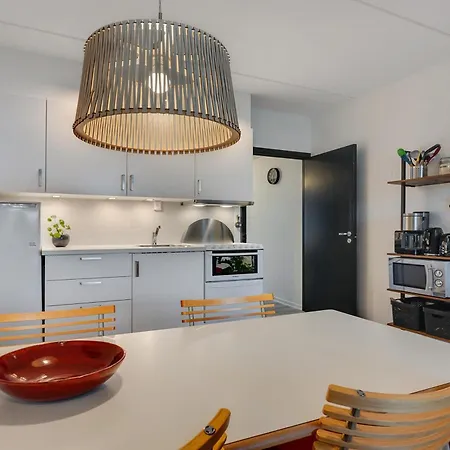 By The Sea - Linen And Towels Included Lejlighed *