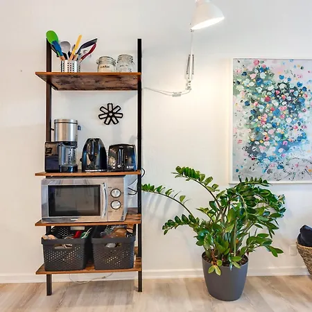 By The Sea - Linen And Towels Included Lägenhet *