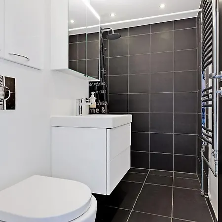 By The Sea - Linen And Towels Included Lägenhet Fåborg